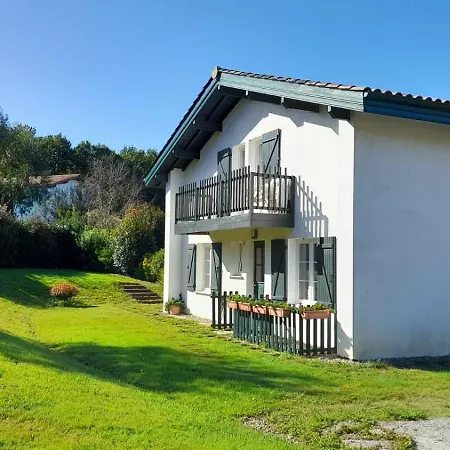 Maison Ihi-toki - Planta Baja T2 40m2 - Planta Alta T3 54m2 Apartment Saint-Pee-sur-Nivelle
