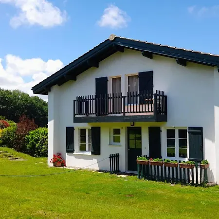 Maison Ihi-toki - Planta Baja T2 40m2 - Planta Alta T3 54m2 Apartment Saint-Pee-sur-Nivelle