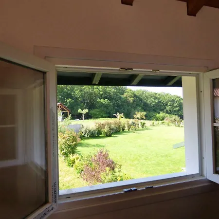 Maison Ihi-toki - Planta Baja T2 40m2 - Planta Alta T3 54m2 Apartamento